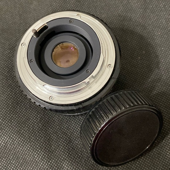 GLC Series Automatic 28mm f/2.8 Lens - Made In Korea - Picture 4 of 6